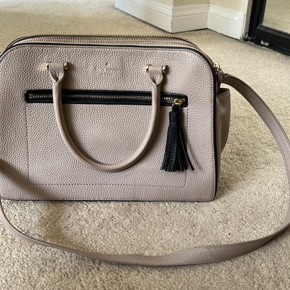 Gently used Kate Spade shoulder bag
